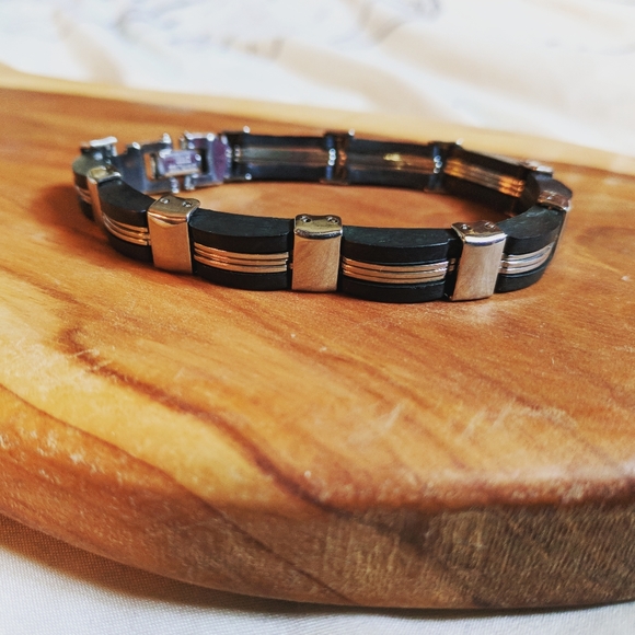 Men's Bracelet - Picture 2 of 2